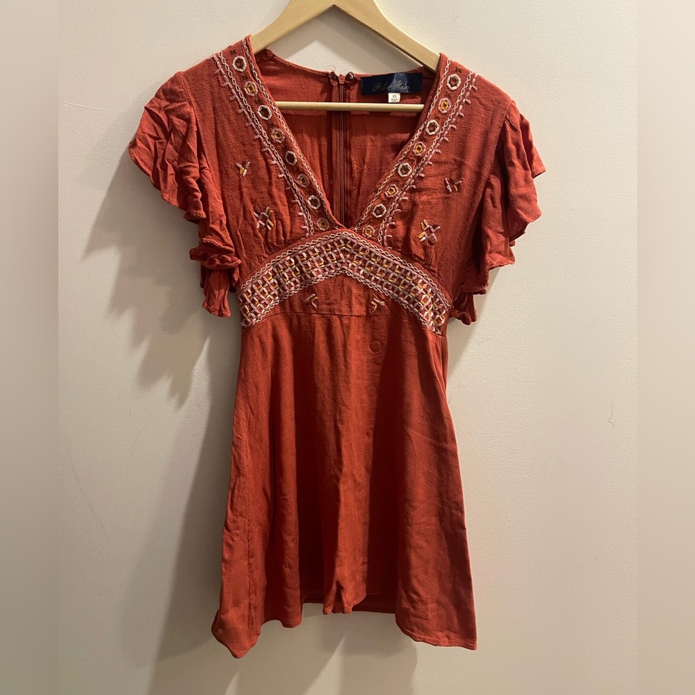 XS Rose Dress w Flutter Sleeves